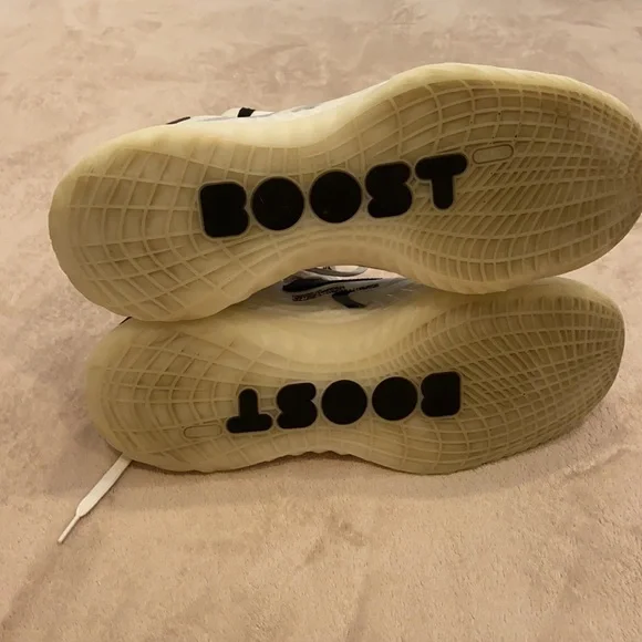 adidas White and Black Athletic Shoes - Picture 4 of 11